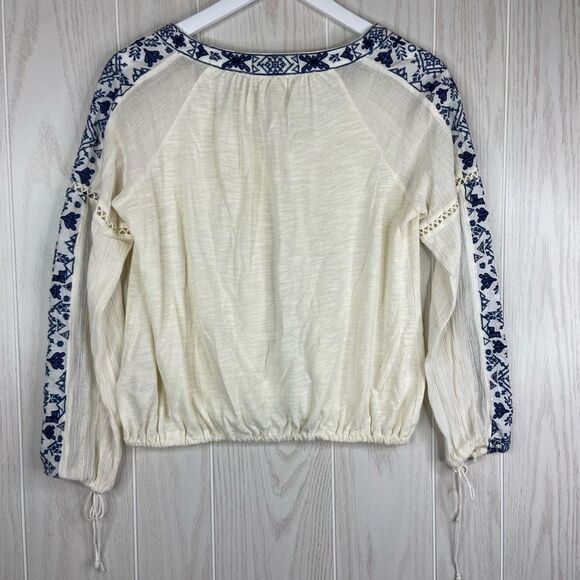Anthropologie Akemi + Kin Womens Boho Merewen Embroidered Blouse Cream Size SP - Picture 2 of 6